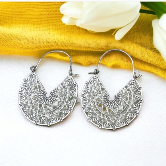 Anthropologie Jewelry - Silver Bohemian Earrings